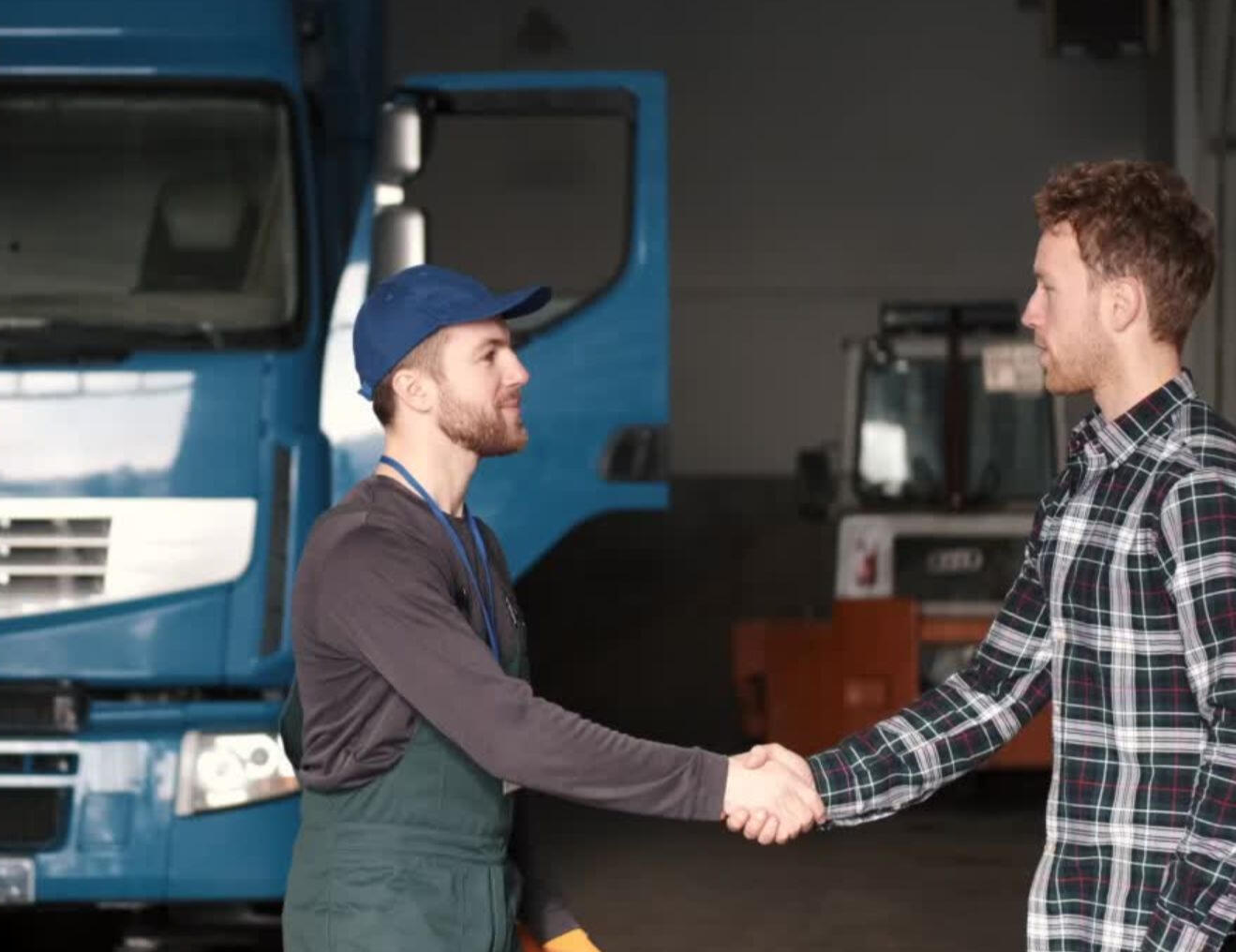 Tartály felépítmények és pótkocsik szerkezeti javítása